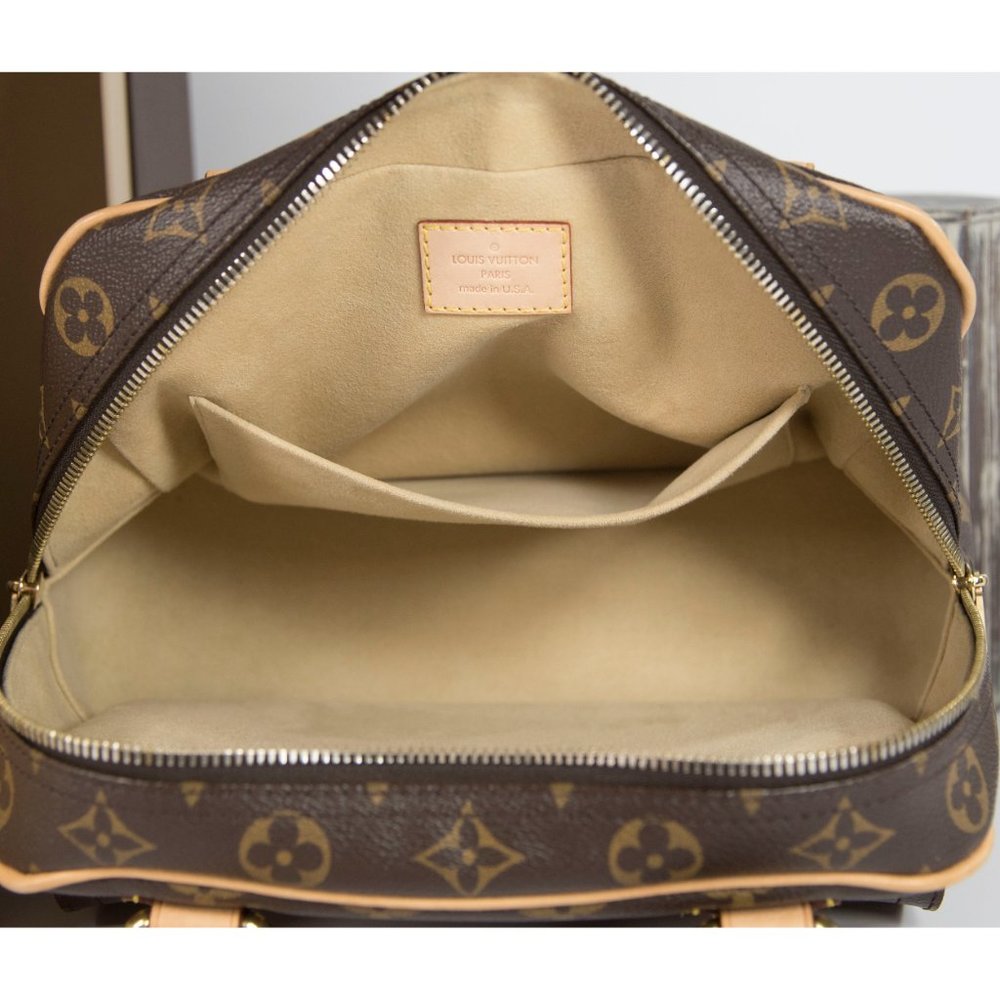 *SOLD* Louis Vuitton Monogram Manhattan PM Satchel - Picture 6 of 12